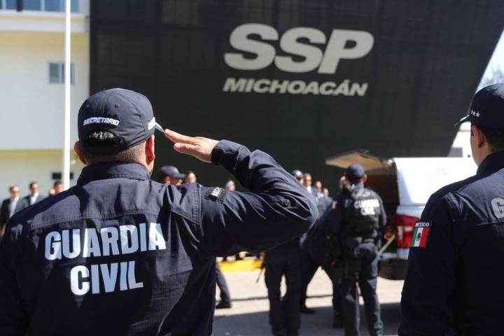 Por falsedad de declaraciones, FGR obtiene vinculación a proceso contra tres personas