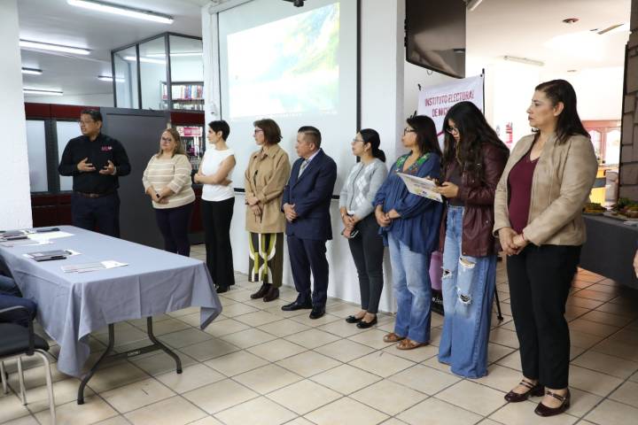 Imparte IEM capacitación a Movimiento Ciudadano  a solicitud del partido político