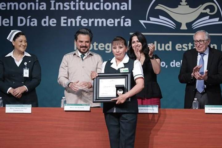 La Enfermería en el IMSS tiene un papel central en el Servicio Universal de Salud: