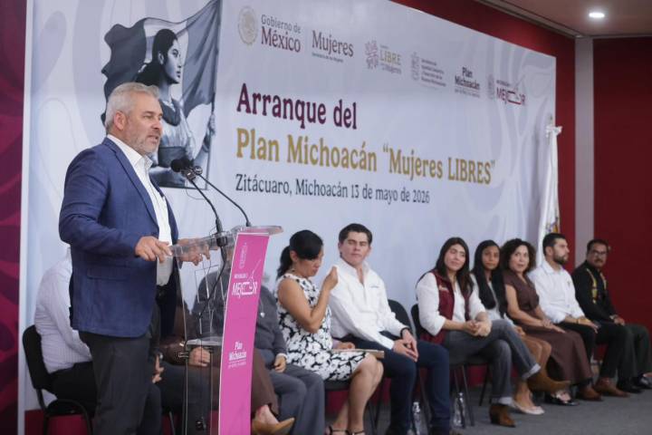 Bedolla activa 127 Centros Libre para una vida sin violencia contra las mujeres