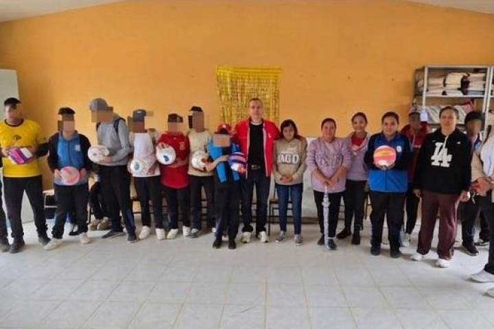 Julio César Conejo Alejos anuncia techumbre y rehabilitación a la telesecundaria de Zárate