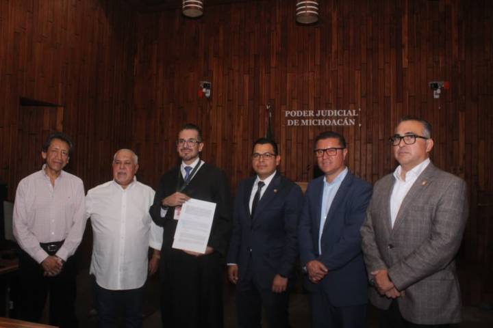 Próximo lunes, regreso a clases en la UMSNH; concluye la huelga