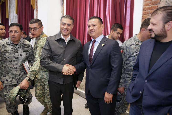 Reconoce Fiscal Torres Piña coordinación con Harfuch, Trevilla y Marina para fortalecer seguridad en Michoacán