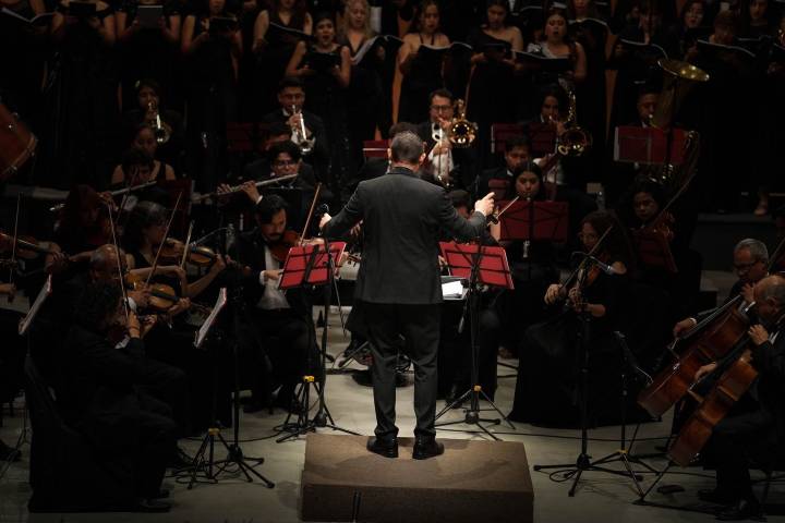 "Noche de Vals" una velada imperdible en el Teatro Mariano Matamoros