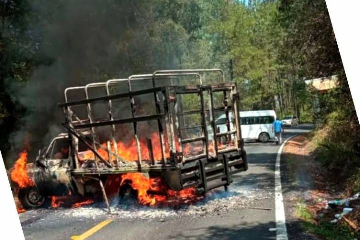 Refuerzan seguridad en Charapan tras reporte de enfrentamiento armado