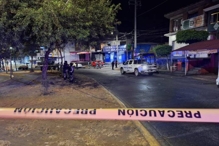 Masculino es asesinado a balazos, en la colonia La Quinta de Uruapan