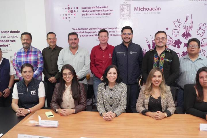 Bachillerato Nacional Margarita Maza llegará a 11 municipios de Michoacán