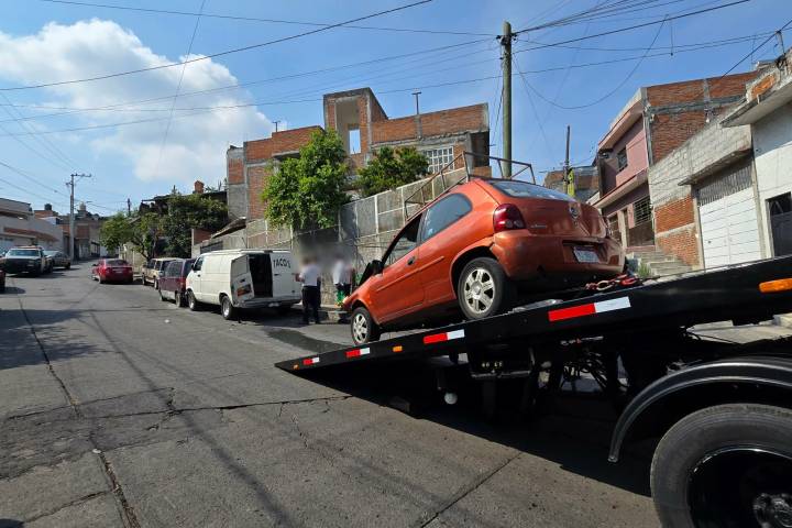 Automovilista atropella a taquero en la colonia Loma Libre, Morelia