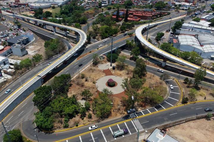 Inversión histórica; 15 distribuidores viales transforman la movilidad en Michoacán