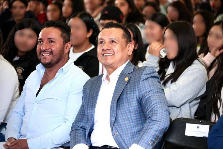CTP impulsa la conciencia digital y la prevención con foro de ciberseguridad en Huiramba