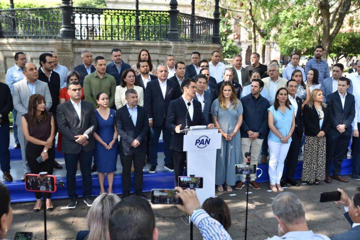 Gobiernos del PAN demuestran que sí se puede dar resultados desde lo local: Jorge Romero