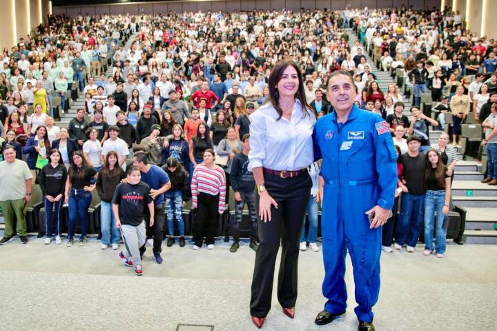 La educación transforma realidades; del campo michoacano al espacio exterior