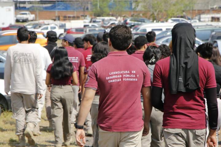 Fortalece FGE vinculación académica con estudiantes de la UMSNH