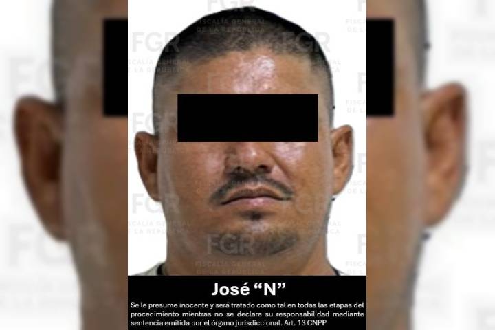 Cumplimenta FGR orden de aprehensión contra una persona por transporte de metanfetamina en Michoacán