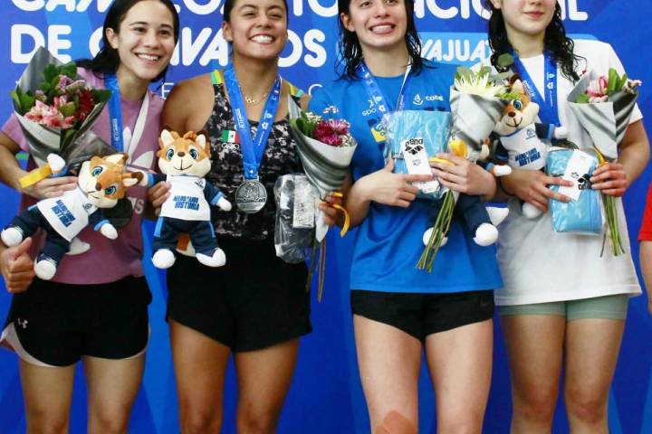 Ganan oro en Nacional de Clavados