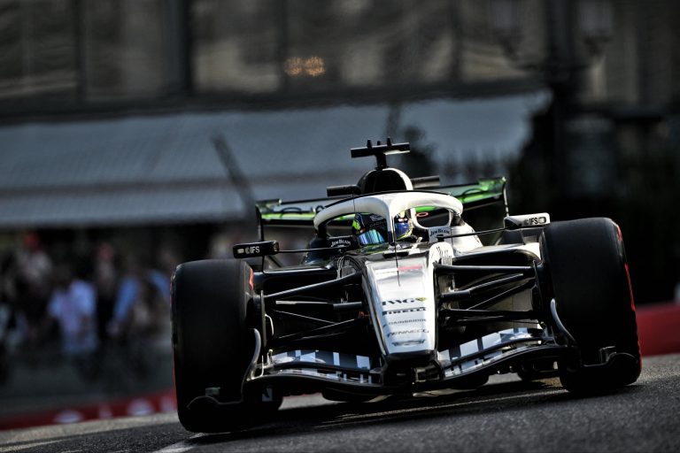 Checo Pérez suma en GP Mónaco 