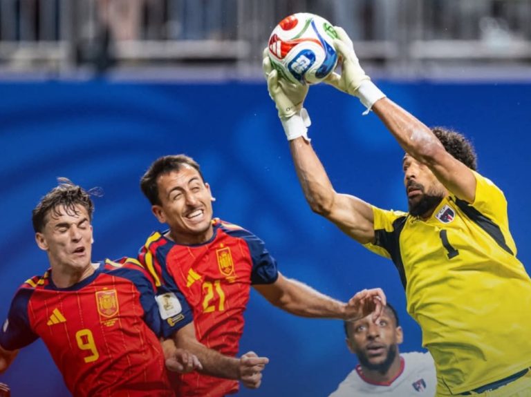 Incapaz, España no pasa del empate