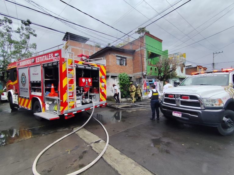 Incendio en cocina de domicilio moviliza a bomberos