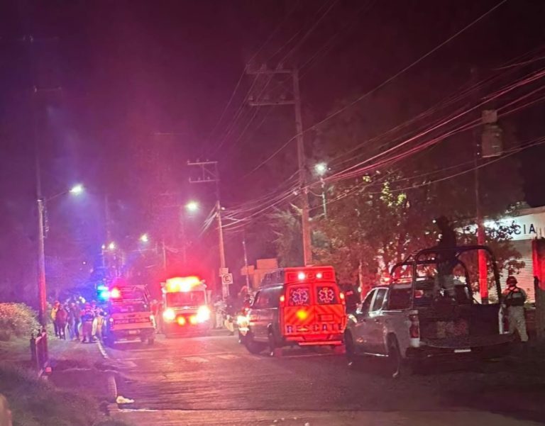 Hombre muere tras agresión armada, en la colonia Valle Dorado de Uruapan