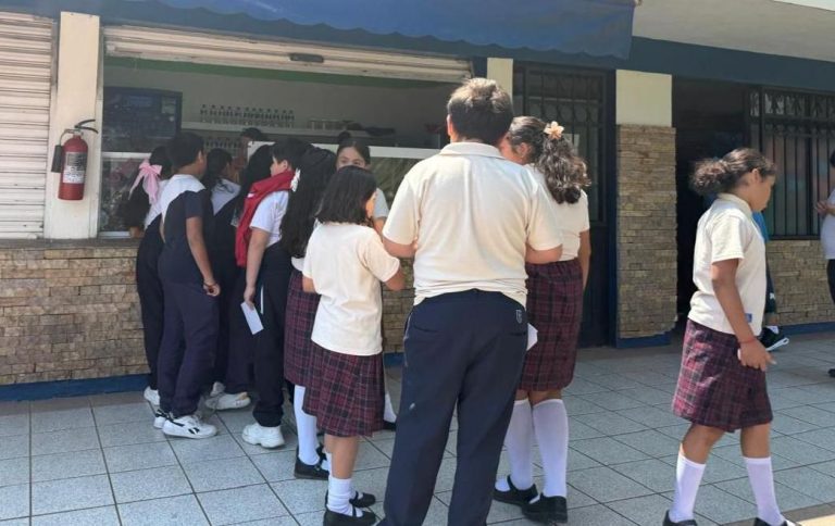 Coepris intensifica supervisión para garantizar alimentos seguros en las escuelas