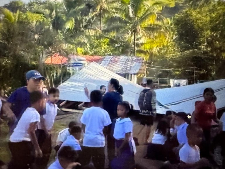 Terremoto de 7.8 en Filipinas
