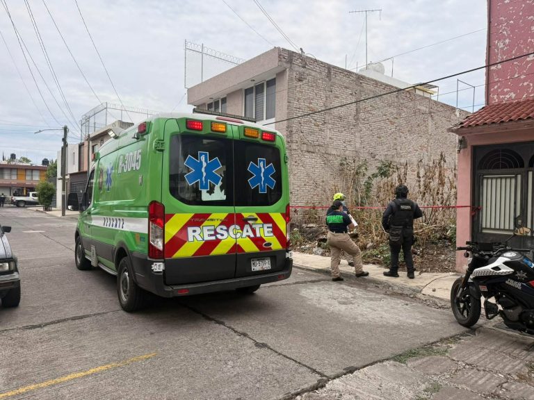 Adulta mayor es hallada sin vida en terreno baldío de Zamora